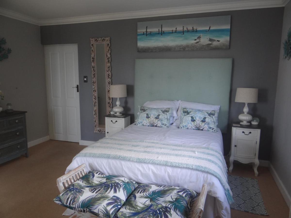 Beach House On 18P Repens Mossel Bay Exterior foto